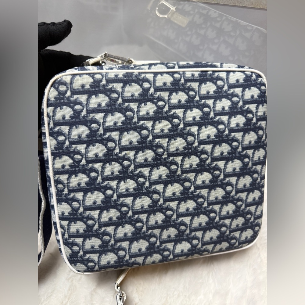 DIOR-BO D 0094 Navy Trotter Crossbody Bag Navy Strap - Picture 4 of 16